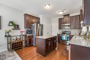 701 Laurel Spring Dr, Fuquay Varina, NC 27526 - Photo 11