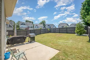 701 Laurel Spring Dr, Fuquay Varina, NC 27526 - Photo 23