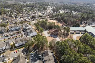 8621 Neuse Club Ln, Raleigh, NC 27616 - Photo 33