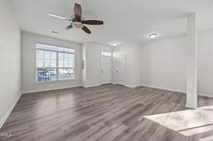 8621 Neuse Club Ln, Raleigh, NC 27616 - Photo 5