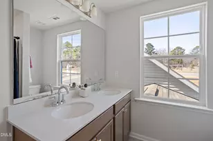 204 White Oak Gdn Wy, Garner, NC 27529 - Photo 17