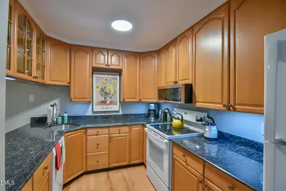 173 Summerwalk Circle, Chapel Hill, NC 27517 - Photo 3