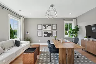 1055 Zelkova Ln, Chapel Hill, NC 27517 - Photo 3