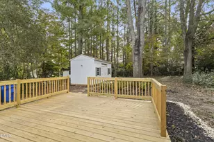 604 Oak St, Fuquay-Varina, NC 27526 - Photo 5