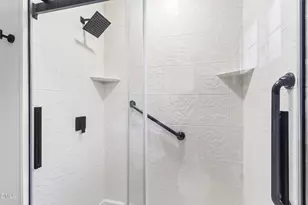 604 Oak St, Fuquay-Varina, NC 27526 - Photo 19