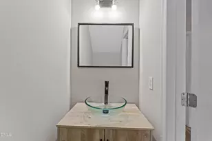 887 Dalewood Dr, Raleigh, NC 27610 - Photo 11