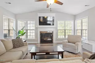 7617 Derek Dr, Raleigh, NC 27613 - Photo 9