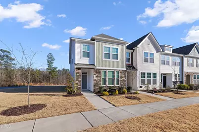 389 Channel Drop Drive, Clayton, NC 27520 - Photo 3