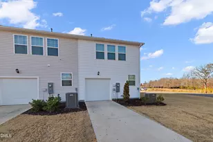 389 Channel Drop Dr, Clayton, NC 27520 - Photo 29