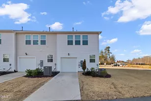 389 Channel Drop Dr, Clayton, NC 27520 - Photo 31