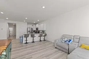 389 Channel Drop Dr, Clayton, NC 27520 - Photo 7