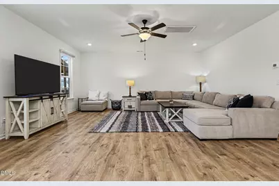 145 McFarlin Circle, Youngsville, NC 27596 - Photo 7