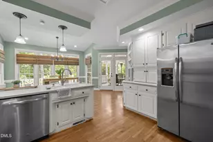 18 Acornridge Ct, Durham, NC 27707 - Photo 9