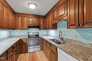 5608 Kimsey Ct, Raleigh, NC 27606 - Photo 13