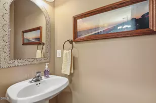 102 Brush Stream Dr, Cary, NC 27511 - Photo 25