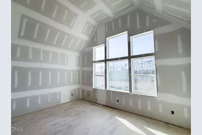 4805 Hopkins Glen Way, Zebulon, NC 27597 - Photo 9