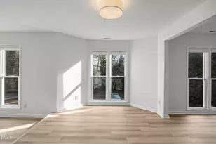 1000 Brighthurst Dr, Raleigh, NC 27605 - Photo 11