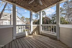 1000 Brighthurst Dr, Raleigh, NC 27605 - Photo 27