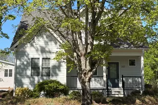 207 N Nash St, Hillsborough, NC 27278 - Photo 1