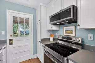 1811 Forest Rd, Durham, NC 27705 - Photo 11