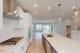 2716 Hunter Woods Dr, Apex, NC 27502 - Photo 3