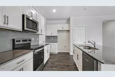 270 Chapel Street, Fuquay Varina, NC 27526 - Photo 7