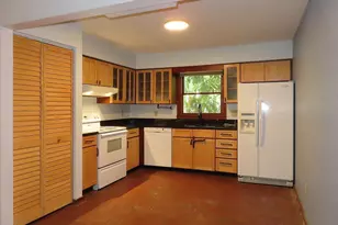 107 S Peak Dr, Carrboro, NC 27510 - Photo 11