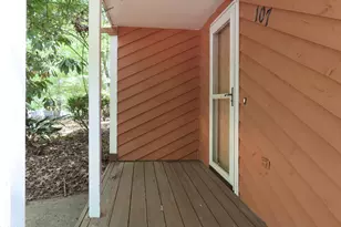 107 S Peak Dr, Carrboro, NC 27510 - Photo 3