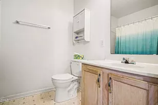 1305 Kent Rd, Raleigh, NC 27606 - Photo 11