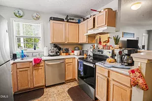 1305 Kent Rd, Raleigh, NC 27606 - Photo 5