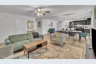 407 Collier Street, Smithfield, NC 27577 - Photo 5