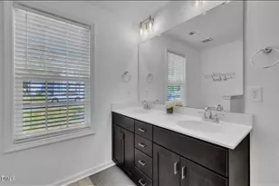 407 Collier St, Smithfield, NC 27577 - Photo 25