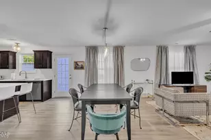 407 Collier St, Smithfield, NC 27577 - Photo 7