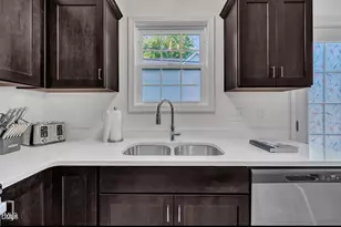 407 Collier St, Smithfield, NC 27577 - Photo 11