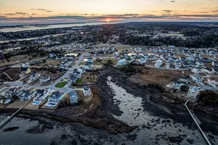 1206 Pinnacle Ct, Morehead City, NC 28557 - Photo 23