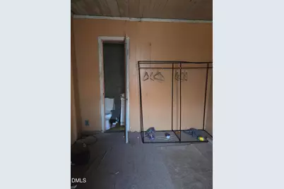 207 E Maple Street, Mount Olive, NC 28365 - Photo 7