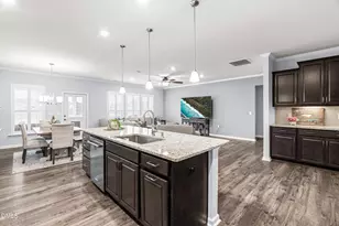 1016 Hollis Cir, Durham, NC 27703 - Photo 11