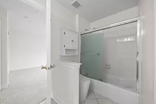 10712 Round Brook Cir, Raleigh, NC 27617 - Photo 39