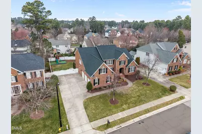 10712 Round Brook Circle, Raleigh, NC 27617 - Photo 59