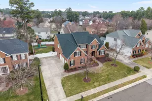 10712 Round Brook Cir, Raleigh, NC 27617 - Photo 59