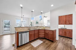 10712 Round Brook Cir, Raleigh, NC 27617 - Photo 13