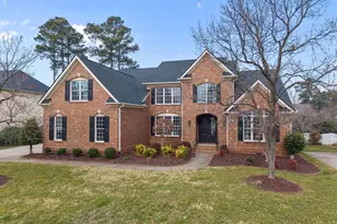 10712 Round Brook Cir, Raleigh, NC 27617 - Photo 3