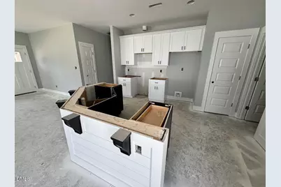 102 Lynn Lane, Selma, NC 27576 - Photo 7