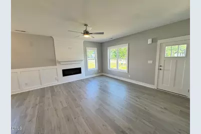 102 Lynn Lane, Selma, NC 27576 - Photo 5