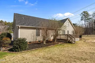 2623 Pebblebrook Dr, Sanford, NC 27330 - Photo 35