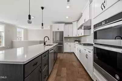 10310 Sablewood Drive #117, Raleigh, NC 27617 - Photo 9