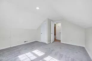 2113 Port Royal Rd, Raleigh, NC 27609 - Photo 37