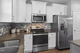 117 Sunfish St, Smithfield, NC 27577 - Photo 11