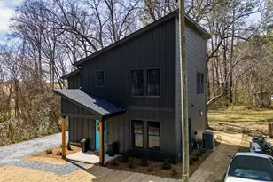 140 S Cross St, Angier, NC 27501 - Photo 3