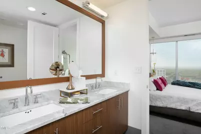 110 N Corcoran Street #2502, Durham, NC 27701 - Photo 33